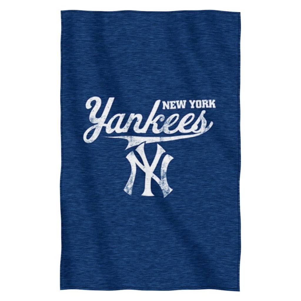 New York Yankees 54"x84"Sweatshirt Blanket - Script Design