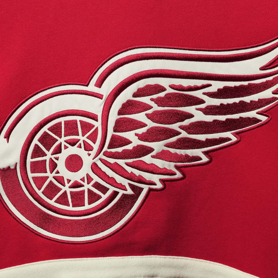 Detroit Red Wings Men's 47 Brand Vintage Red Pullover Jersey Hoodie - Image 2
